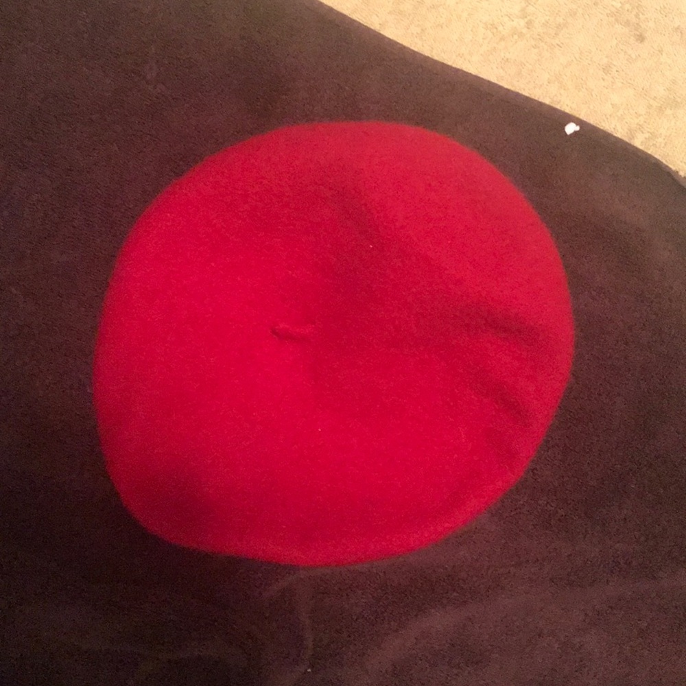 Red Beret hat